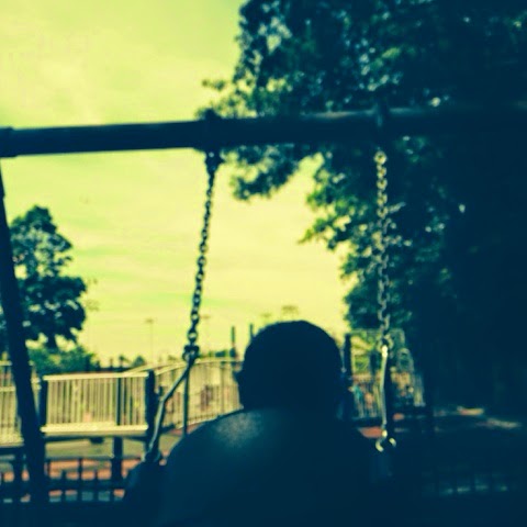 Mafera Park swings