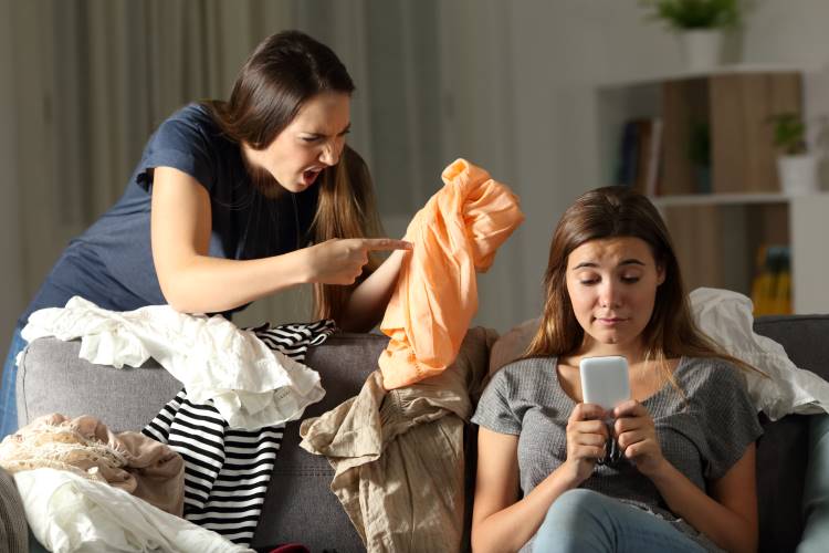 college roommates messy 1