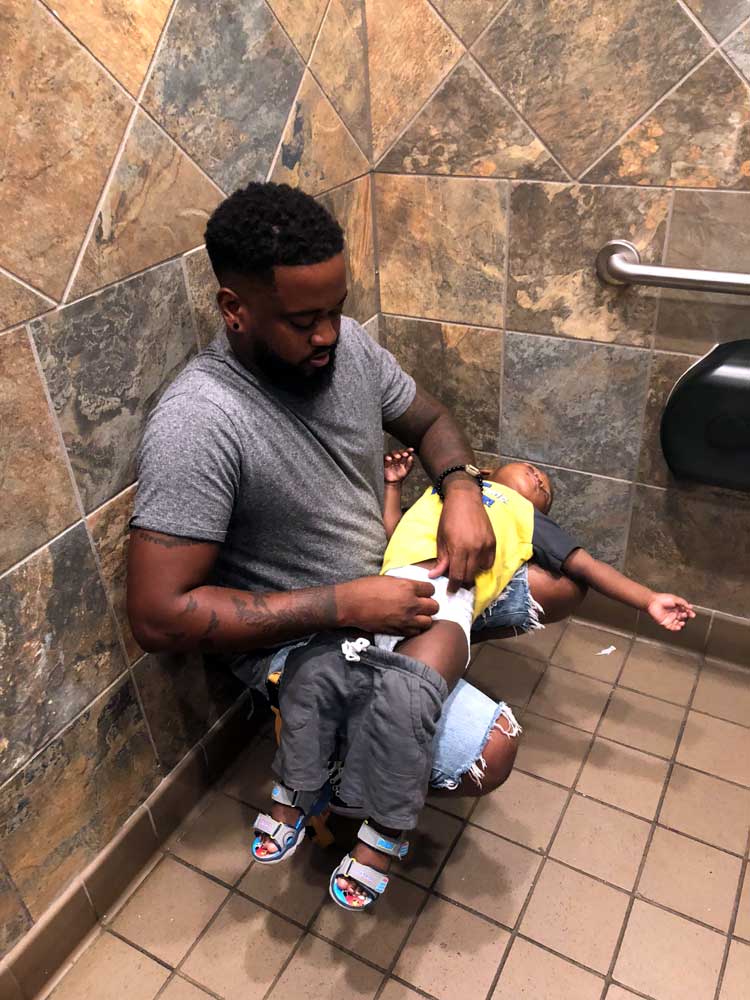 donte palmer #SquatforChange pampers changing tables #LoveTheChange