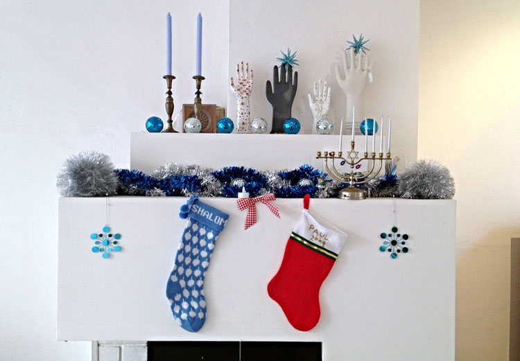 jewish perspective on christmas hanukkah
