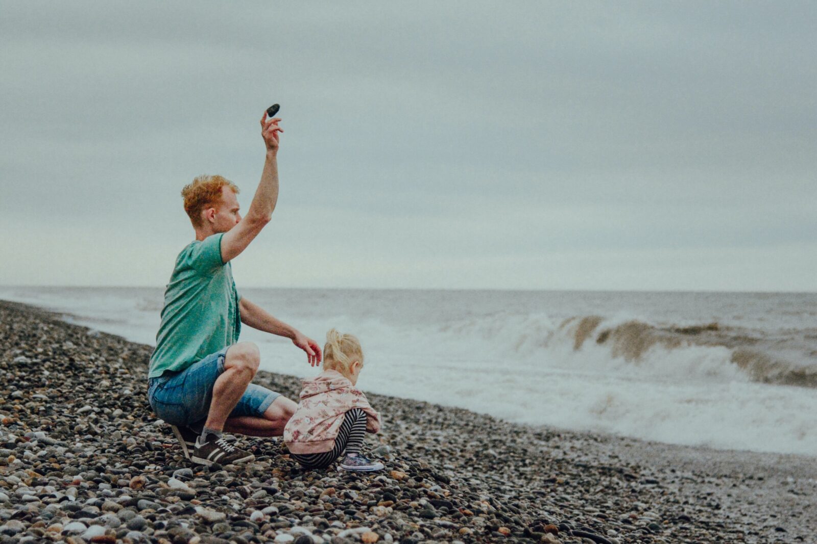 How Fathers Can Keep in Contact with Children Following a Divorce