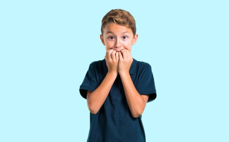 scared boy fear of babysitter