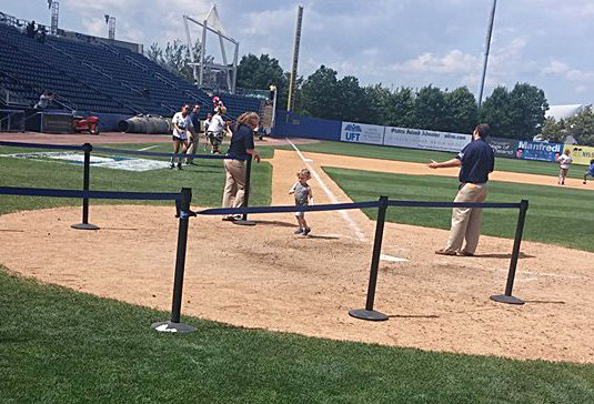 staten island-yankees-run-bases