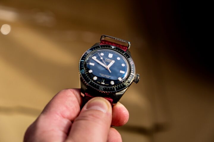watch timepiece wristwatch